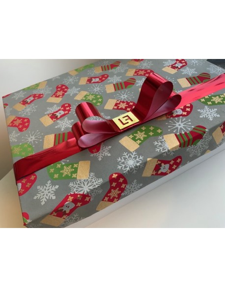 CAJA CUADRADA BOTITAS NAVIDEÑAS FONDO GRIS HINDU